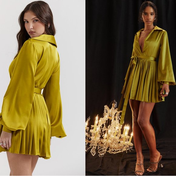 House of CB Dresses & Skirts - HOUSE OF CB 'Allegra' Chartreuse Pleated Shirt Dress NWT